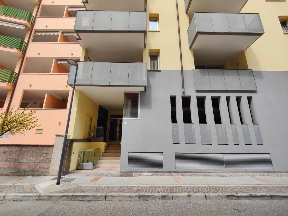 Hungaria Appartement Grado